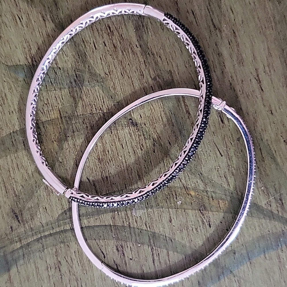Bangle Pair - Picture 5 of 5
